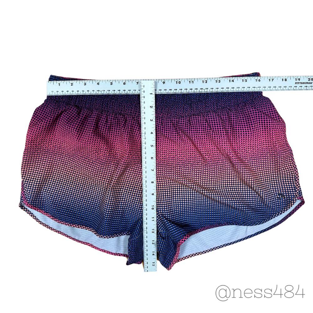 Gap Fit Women's‎ Athletic Shorts Ombre Mesh Print Blue Pink Size L - Picture 3 of 4